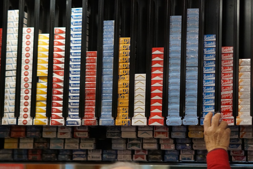 Stopp för påträngande tobaksreklam på stormarknad