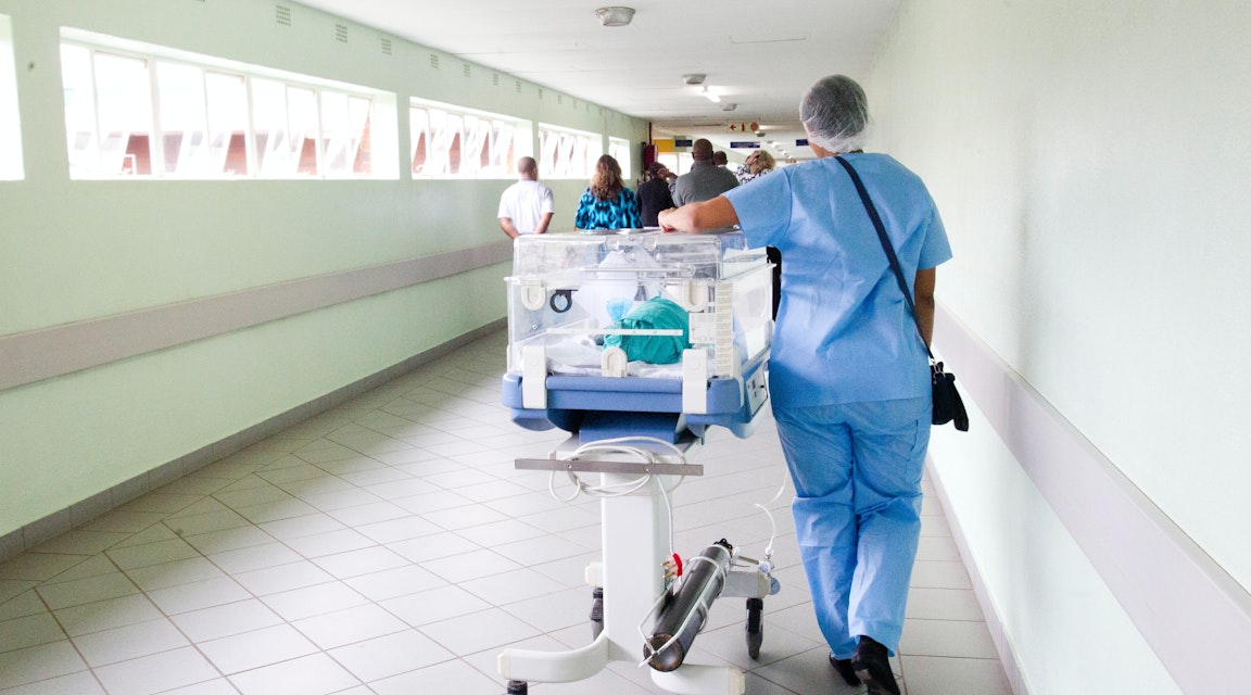 Fem sjukhus döms till mångmiljonavgifter för GDPR-brister