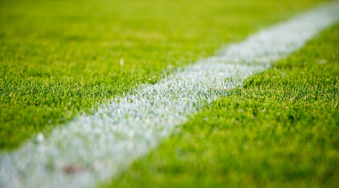 Fotbollssupporter slipper böter efter målvaktskram 