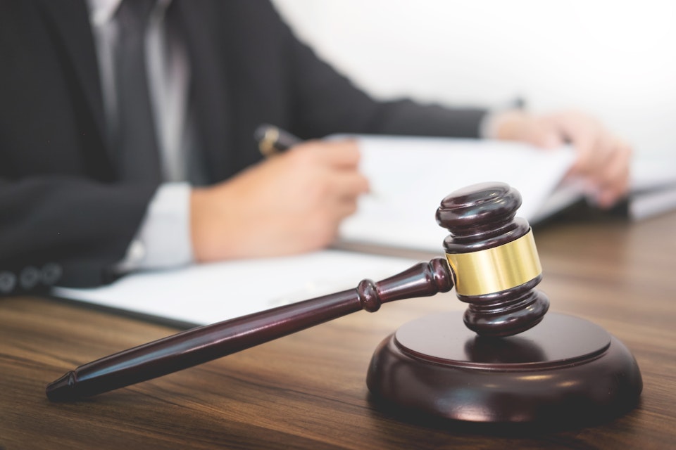 HD: Lärares grepp om elevs nacke var inte kränkande behandling