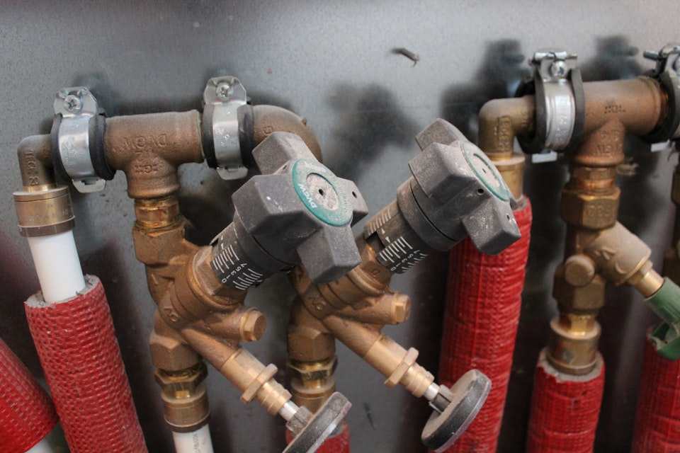 Hovrätten borde ha prövat "oförutsedd utströmning av vatten"