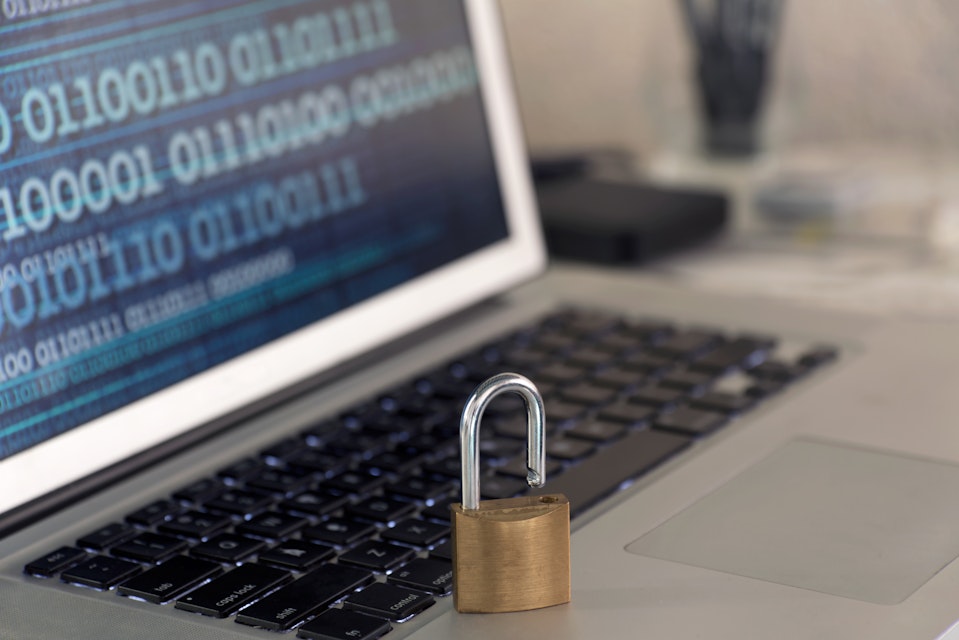 Kommun måste släppa rättslig promemoria trots potentiella tvister om gatukostnader