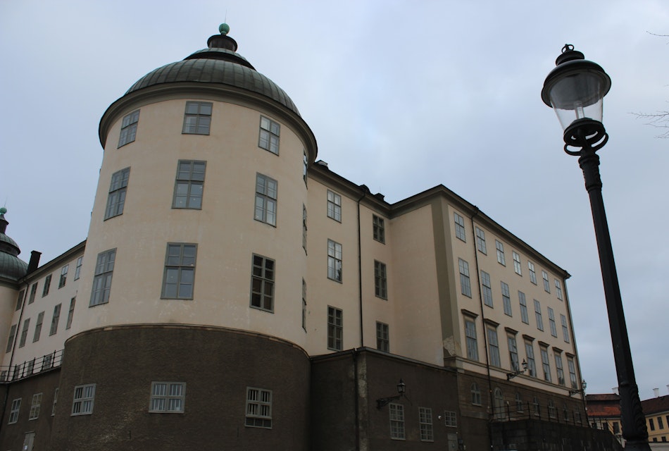 Tidigare friade fälls för skjutning vid Årsta torg – ”tillräckligt stark beviskedja”