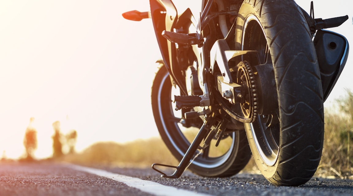 HD: Surrogationsprincipen skyddar motorcykel köpt för brottsskadeersättning från utmätning