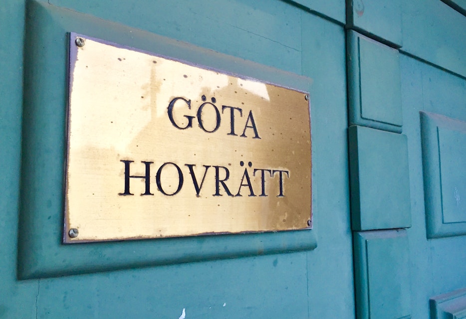 Vårdslöshet stoppar Länsförsäkringars ersättning regressvis för hotellbrand