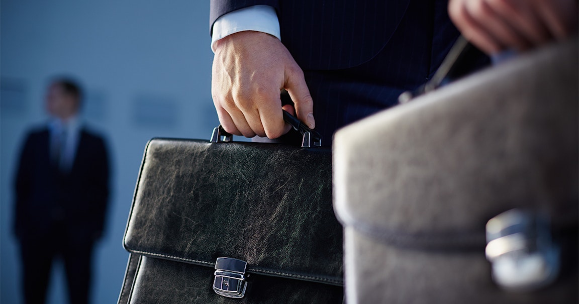 Jurist får viss revansch mot advokatbyrå i AD